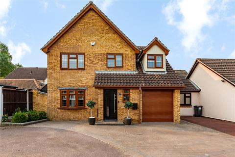 4 bedroom detached house for sale, Davenants, Basildon, Essex, SS13