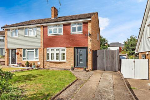 49 Blackwater Way, Braintree, CM7 9BX
