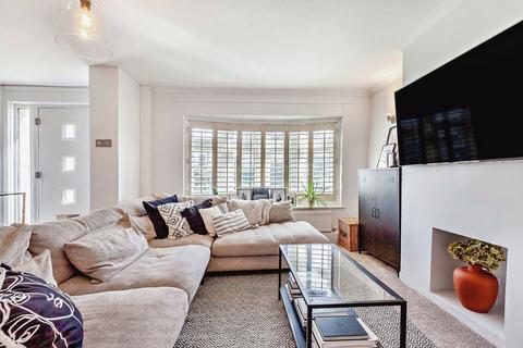49 Blackwater Way, Braintree, CM7 9BX