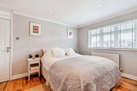 49 Blackwater Way, Braintree, CM7 9BX