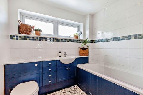 49 Blackwater Way, Braintree, CM7 9BX