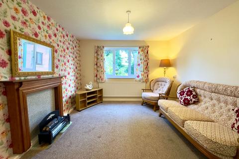 2 bedroom ground floor flat for sale, St. James Court, Birstall, LE4