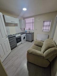 1 bedroom apartment to rent, Flat 3 , 162 Yardley Road , B27 6LR