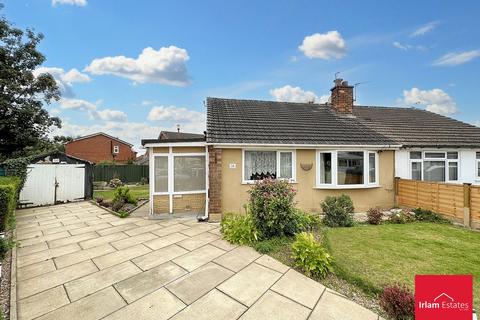 2 bedroom bungalow for sale, Helston Close, Irlam, M44