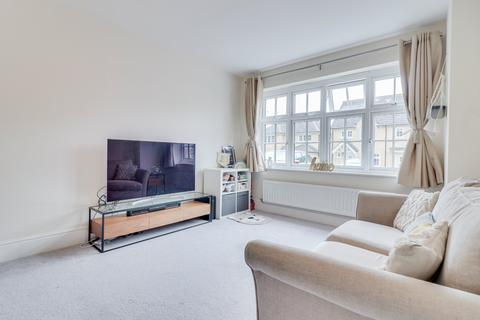 6 Bletchley Way, Horsforth, Leeds, LS18 4FZ