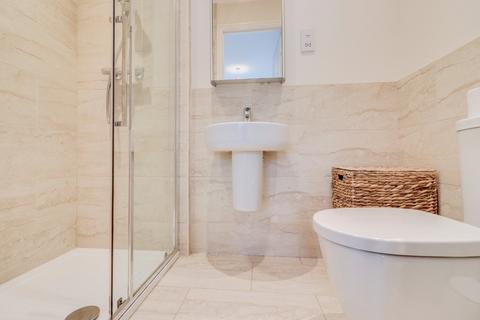 6 Bletchley Way, Horsforth, Leeds, LS18 4FZ