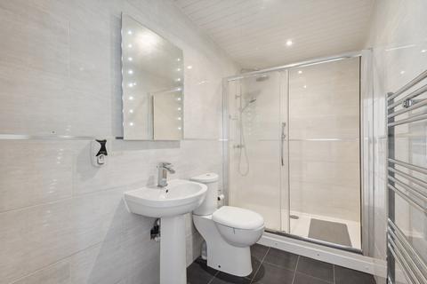 1 bedroom apartment to rent, The Annexe, Charlbury Road, Ickenham, UB10