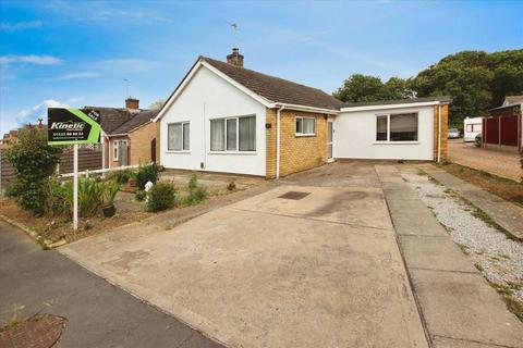 3 bedroom bungalow for sale, Somerville Close, Waddington, Lincoln