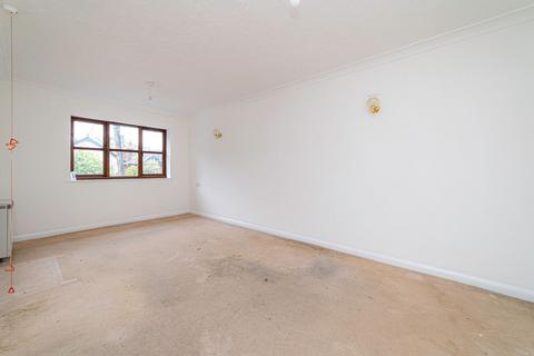 1 bedroom flat for sale, Sturry Hill, Sturry, CT2