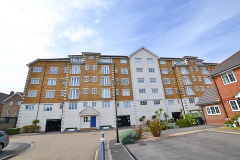 2 bedroom flat for sale, Golden Gate Way, Eastbourne