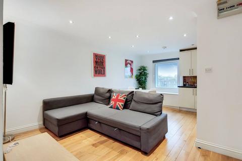 2 bedroom flat to rent, .Hogarth Road, Earls Court, London, SW5