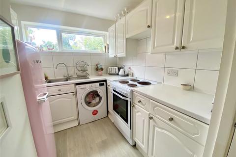 2 bedroom flat for sale, Jubilee Way, Sidcup, Kent, DA14