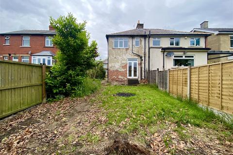 2 bedroom semi-detached house for sale, Broomfield Road, Marsh, Huddersfield