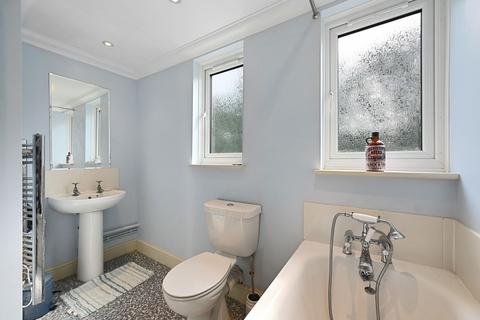 45b Station Way, Cheam, Sutton, SM3 8SD