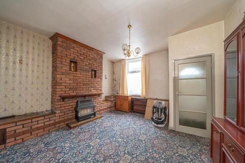 2 bedroom terraced house for sale, James Street, Macclesfield, SK11 8BW