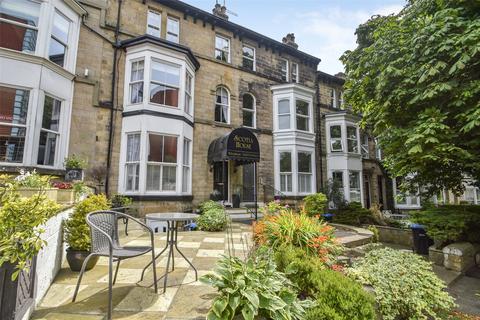 7 bedroom terraced house for sale, Kings Road, Harrogate, North Yorkshire, HG1