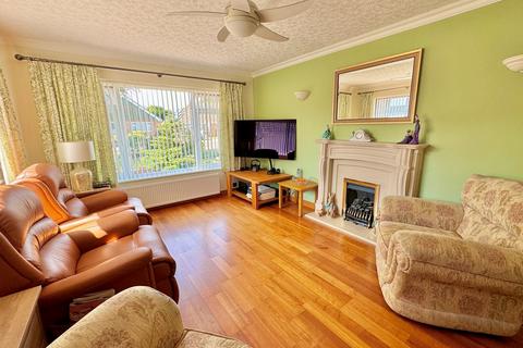 2 bedroom detached bungalow for sale, Elm Grove, Kirby Cross, Frinton-on-Sea, CO13