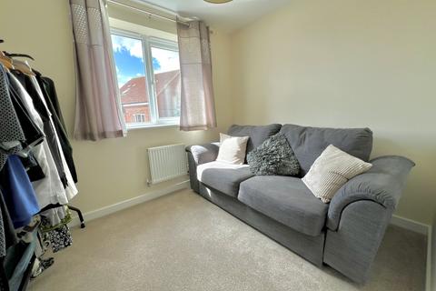44 Bellona Drive, Peterborough, PE2 8FU