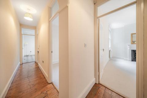 18 Dumbarton Road, London, SW2 5LU