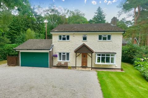 4 bedroom detached house for sale, Manor Glade, Baldwins Gate, ST5