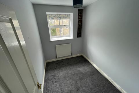 2 bedroom apartment to rent, Woodcote Fold, Oakworth BD22