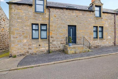 5 bedroom cottage for sale, 8 Gordon Street, Hopeman, Elgin, IV30 5SF