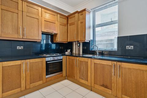 1 bedroom flat for sale, 1 Chesham Road, Kingston upon Thames KT1