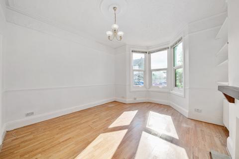 1 bedroom flat for sale, 1 Chesham Road, Kingston upon Thames KT1