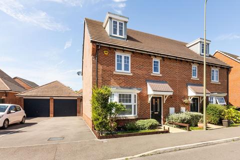 38 Blackthorn Road, Didcot, OX11 6AY
