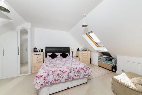 38 Blackthorn Road, Didcot, OX11 6AY