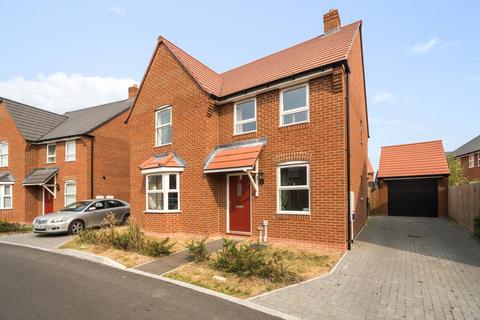 4 bedroom detached house for sale, Aylesbury,  Buckinghamshire,  HP22