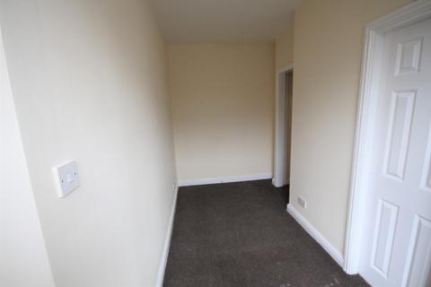 1 bedroom flat to rent, Harlech Street,  Leeds, LS11