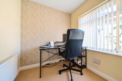 58 Blunt Road, Beggarwood, Basingstoke, RG22 4SS