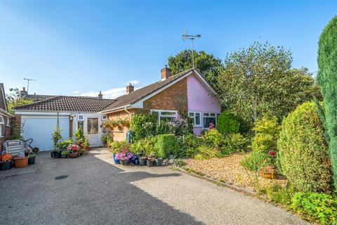 3 bedroom detached house for sale, Astley Close, Pewsey