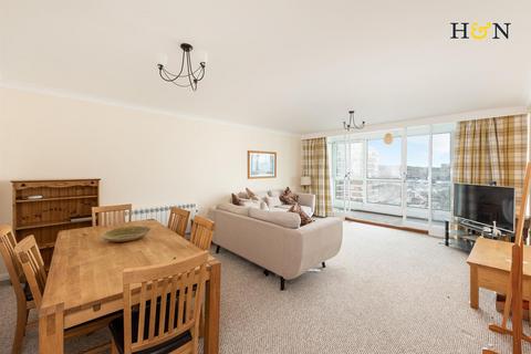 2 bedroom flat for sale, St. Margarets Place, Brighton BN1