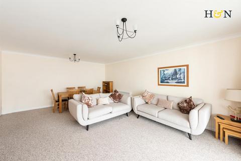 2 bedroom flat for sale, St. Margarets Place, Brighton BN1