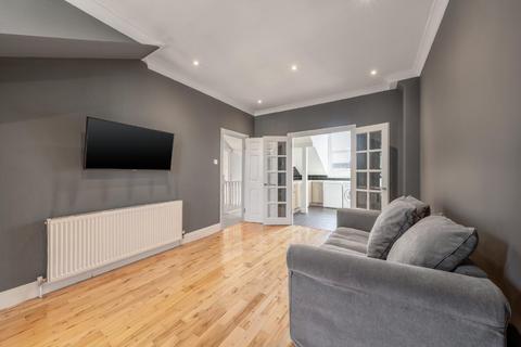 2 bedroom flat for sale, Maygrove Road, West Hampstead