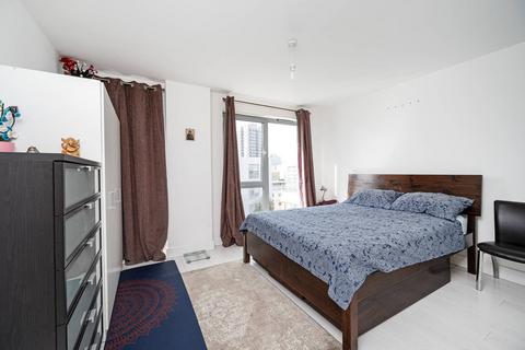 1 bedroom flat to rent, Christian Street, Aldgate, London, E1