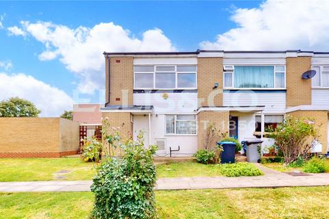 2 bedroom end of terrace house for sale, Walton Gardens, Wembley, Greater London, HA9