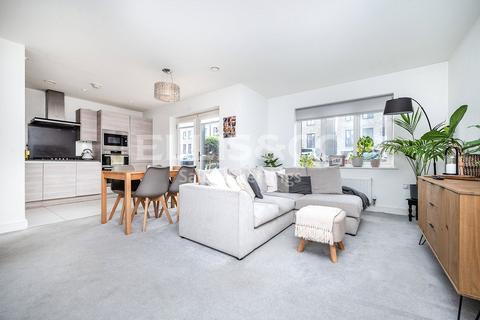 2 bedroom apartment for sale, Henry Darlot Drive, Mill Hill, London, NW7