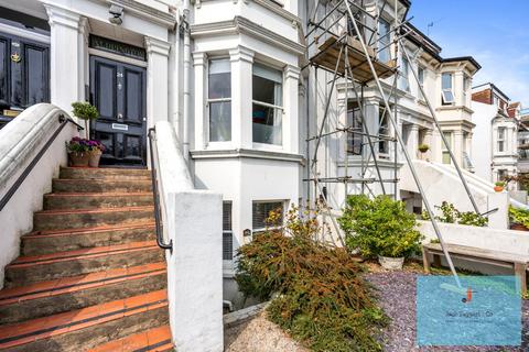 2 bedroom apartment for sale, Westbourne Gardens, Hove, BN3