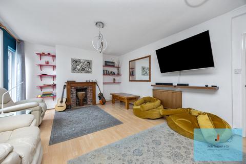 2 bedroom apartment for sale, Westbourne Gardens, Hove, BN3