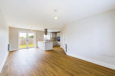 3 bedroom detached bungalow for sale, Lower Pilsley S45