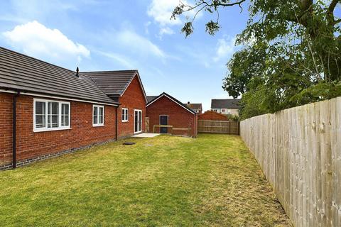 3 bedroom detached bungalow for sale, Lower Pilsley S45