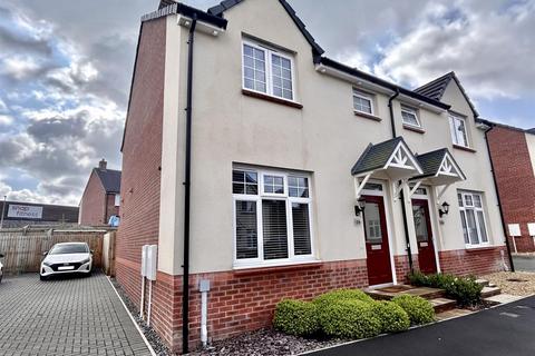 3 bedroom semi-detached house for sale, Ffordd Y Neuadd, Cross hands