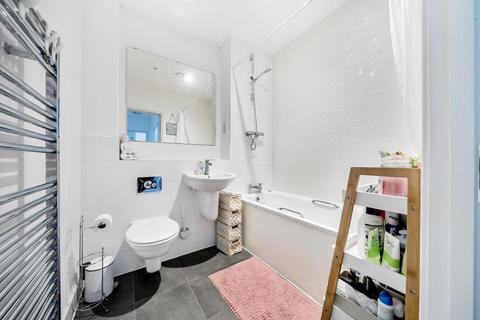 1 bedroom flat for sale, Swindon,  Wiltshire,  SN2