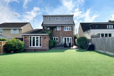 5 bedroom detached house for sale, Daws Heath Road, Rayleigh SS6