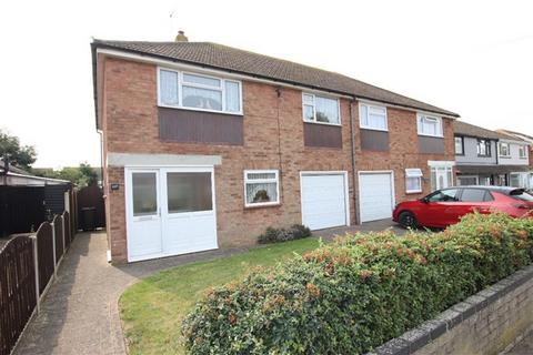 4 bedroom semi-detached house for sale, Leas Road, Clacton on Sea