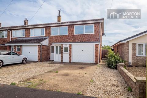 3 bedroom end of terrace house for sale, Pine Road, Norwich, NR7 9LE