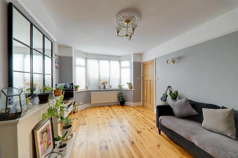 168 Sompting Road, Worthing, BN14 9EY